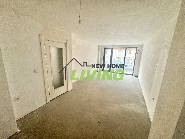 Продава се Двустаен апартамент в Пловдив, Христо Смирненски - 76 кв.м за 1724 €/кв.м - Снимка #2