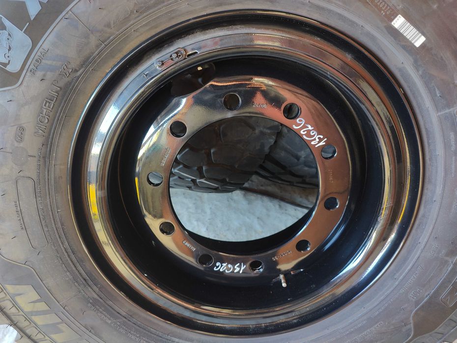 1 Нова джанта 10.00V-20 с гума 365/85R20 Michelin X Force ZL 164K DOT2524 M+S POR RADIAL TL TT