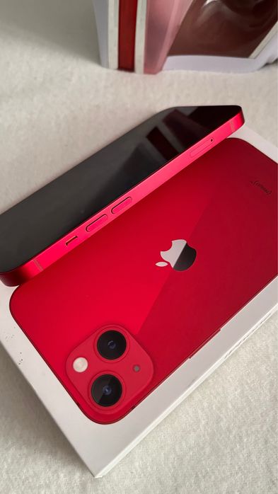 Продаю айфон 13, на 128гб