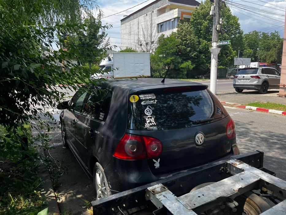 VOLKSWAGEN Golf 2005 — imagine 5