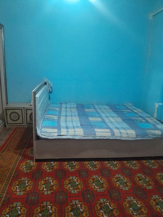 Shaxarda 2 ta yonma yon dacha sotiladi. Ikkalasini olganga supper narx