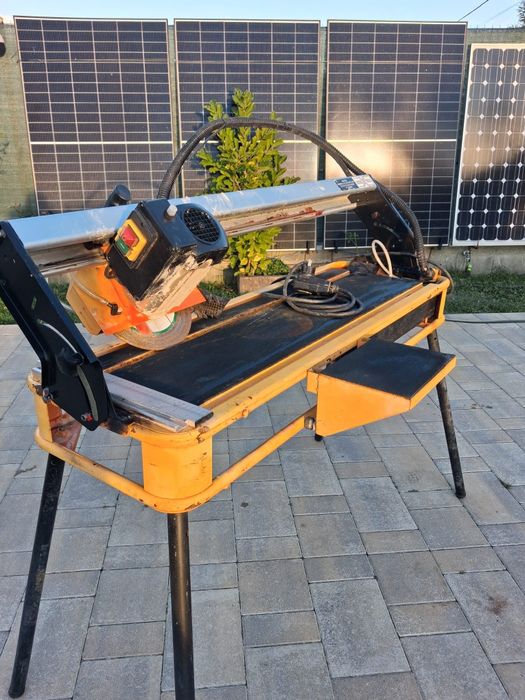 Masina de tăiat gresie cu apa  1200mm lungime