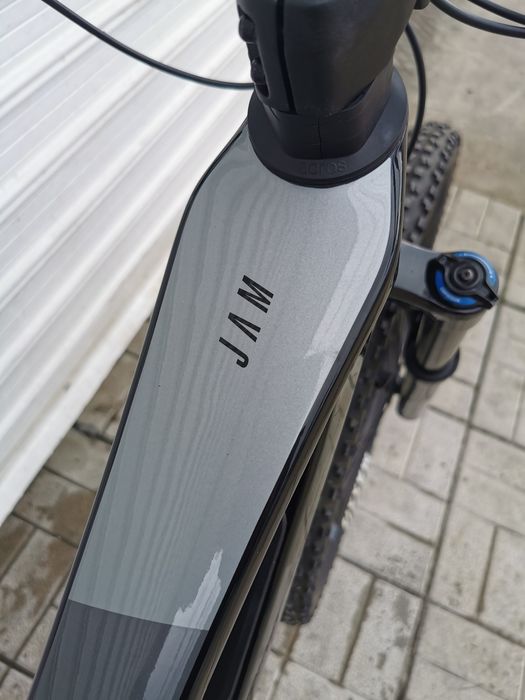 Карбонов Велосипед 29 цола FOCUS Jam. 8.8.колело