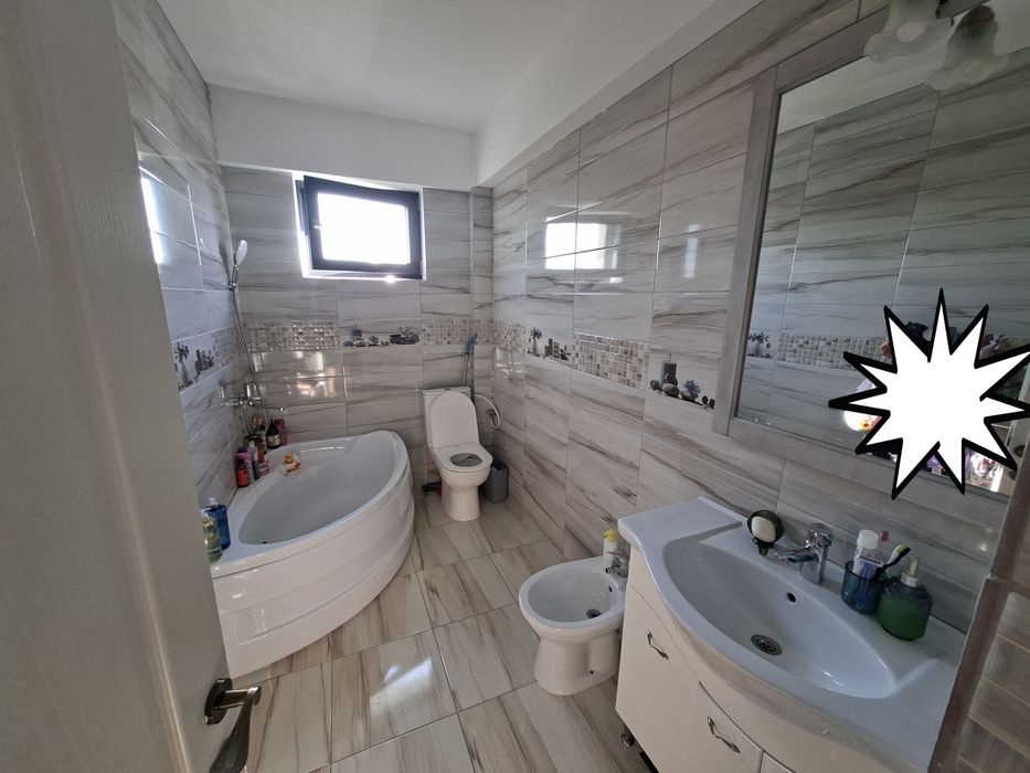 Vând apartament 2 camere