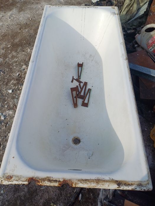 Приём чугуный вана