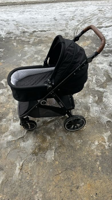 Продам коляску 2в1