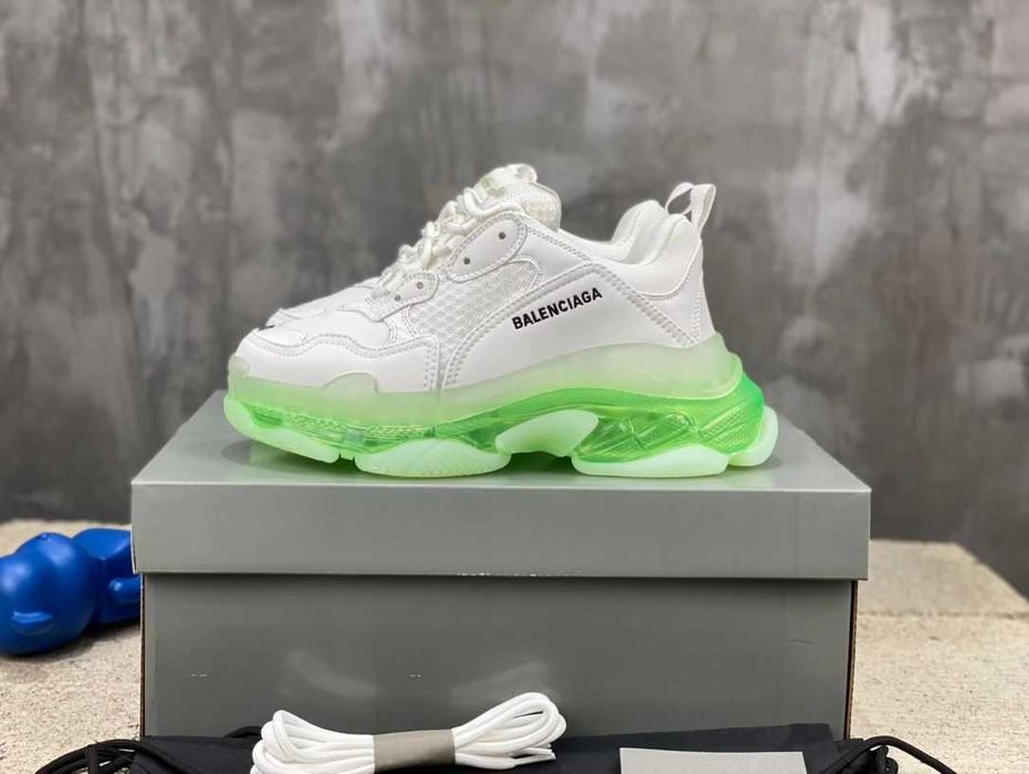 Balenciaga Triple S