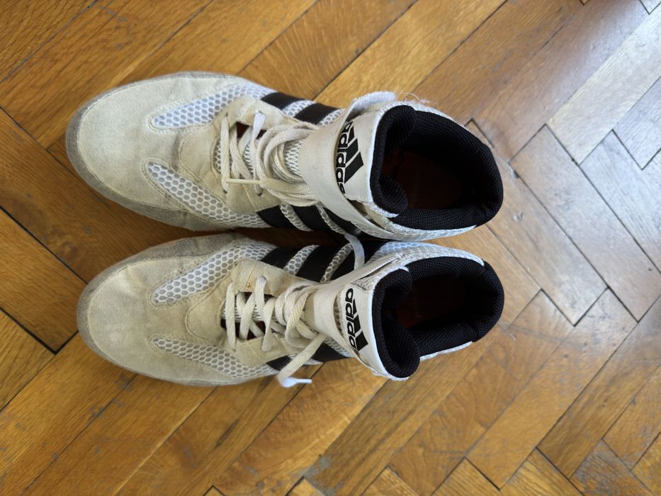 Обувки за бокс Adidas 42 номер