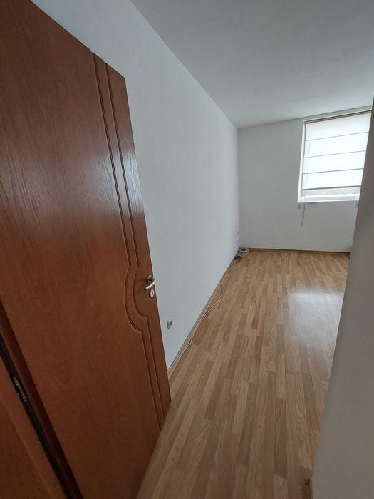 Продава се Тристаен апартамент в Благоевград, Запад - 100 кв.м за 1150 €/кв.м - Снимка #19