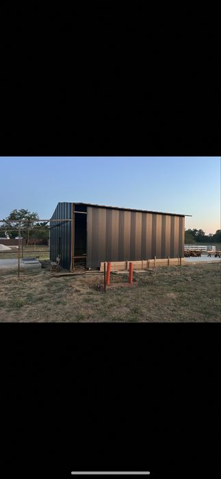 Urgent Vand hala completa cu panouri si cadru metalic