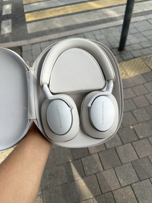 Bowers & Wilkins Px7 S2e