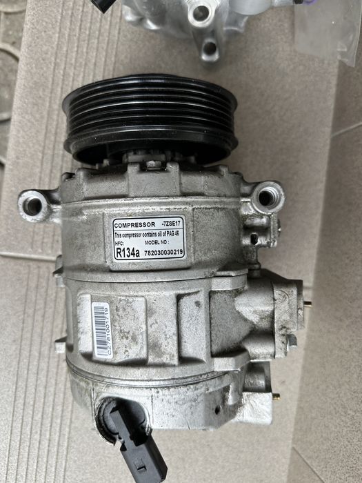 Compresoare audi a4-a6-a7-a8 cod 782030030219 8W0 816803L