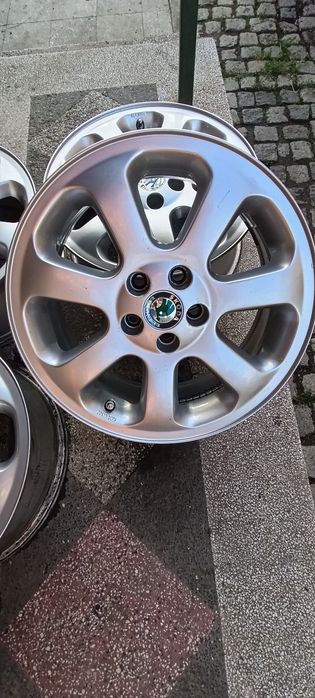 Оригинални Шкода Сеат Фолксваген Ауди 5×100 16 цола 6 1/2 J 57.1 ц.отворЕт 42