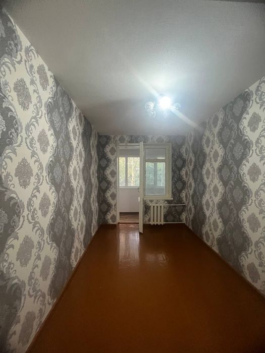 Продаётся 3 комната квартира