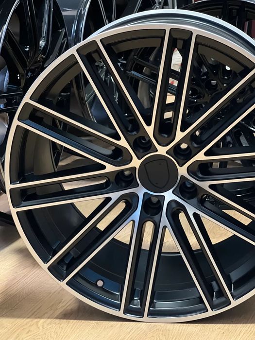 Jante Porsche 21 R21Panamera porsche cayenne negru lucios jante PORSCHE in doua latimi cu anvelope vara/iarna