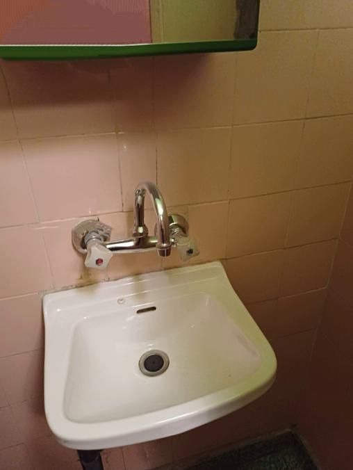 Дава се под наем Тристаен апартамент в София, Гевгелийски - 86 кв.м за 450 € - Снимка #7