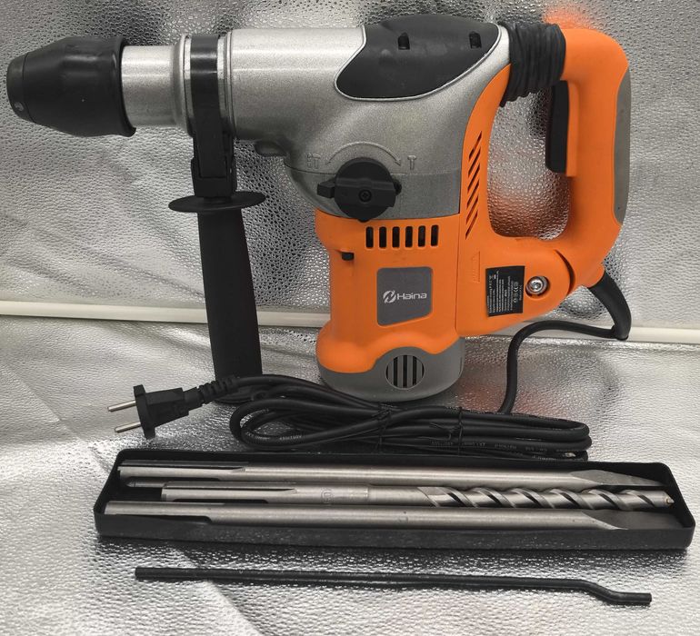 Ciocan Rotopercutor 1100W – Putere si Precizie pentru Orice Lucru!