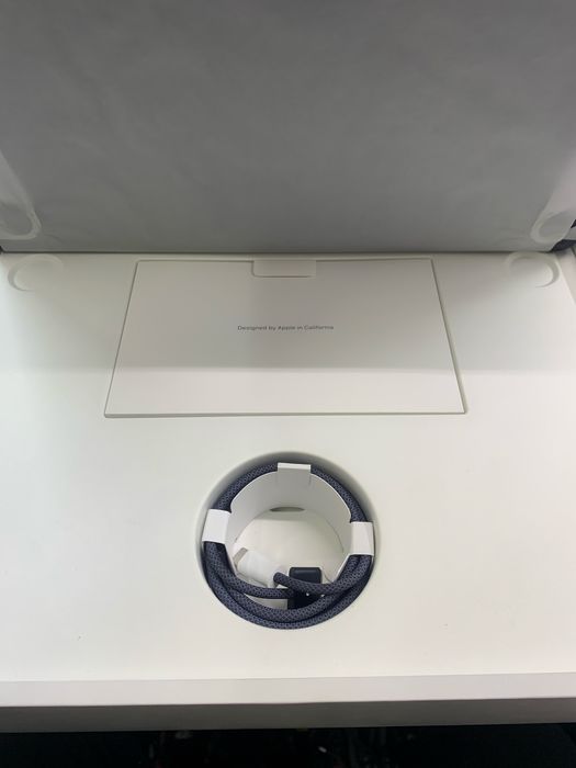 Новый macbook air m3 8/256 в магазине реал ауэзова 32