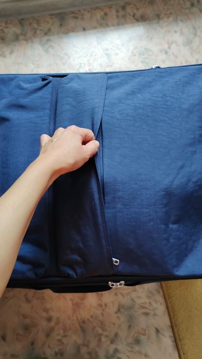 Большой  чемодан