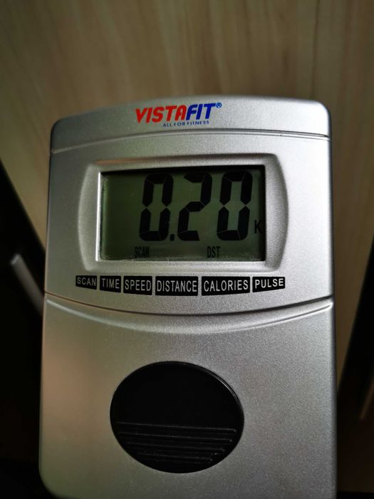 Продавам голям велоергометър