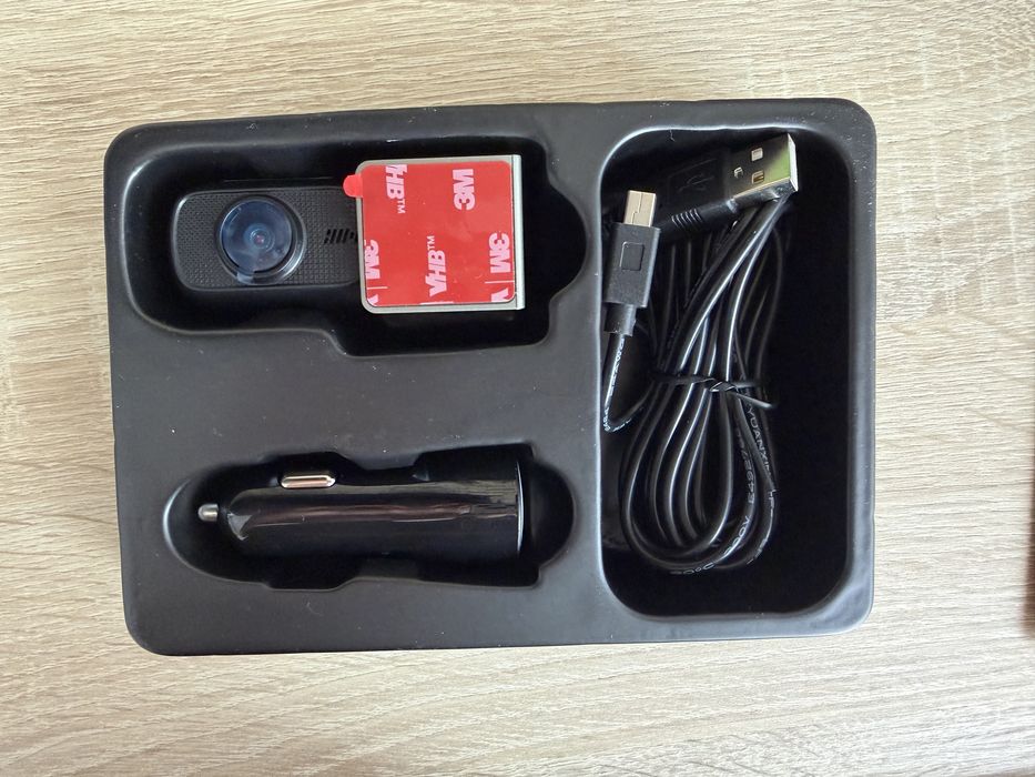 Hikvision D1 Pro Dashcam 2K