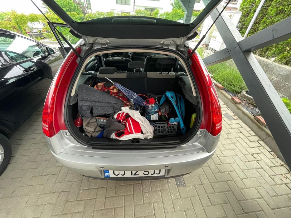 Citroën C4 in stare bună de funcționare.