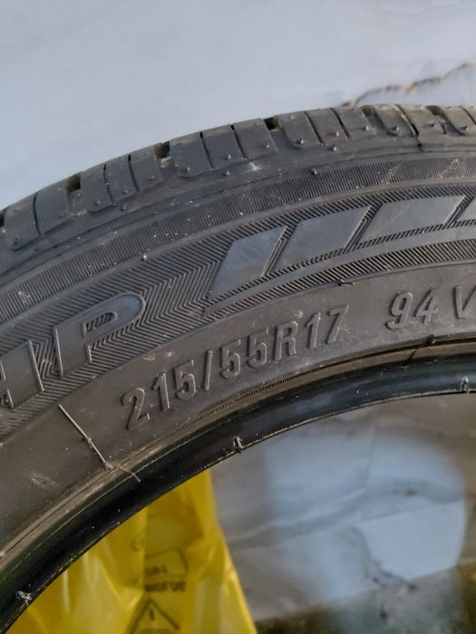 Vand cauciucuri 215/55/17 Bridgestone