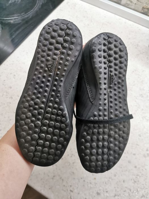 Бутони Адидас/adidas