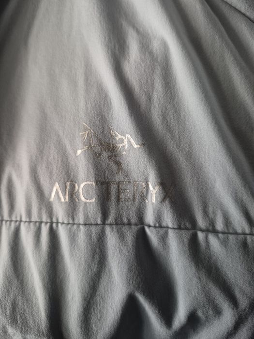 Arc'teryx geaca barbateasa