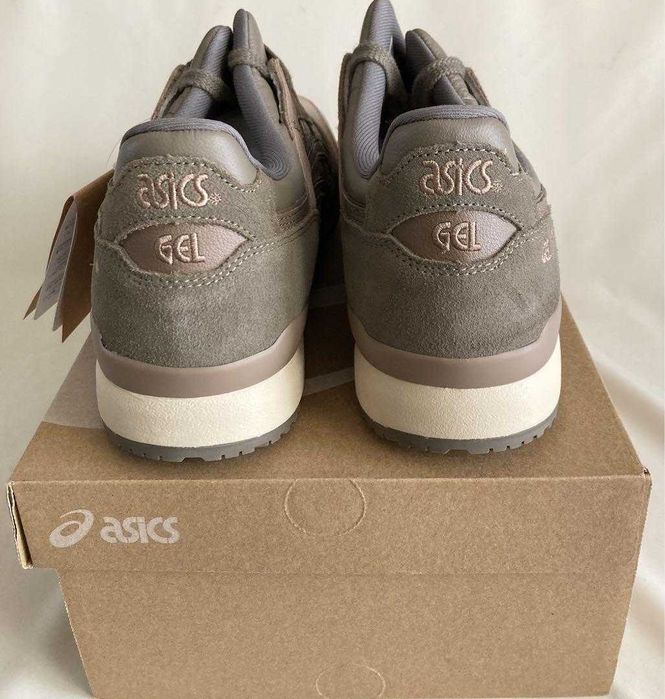 Нови мъжки спортни обувки ASICS GEL-LYTE III