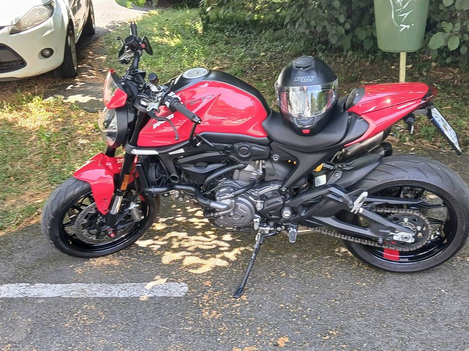 Ducati Monster 937 Plus