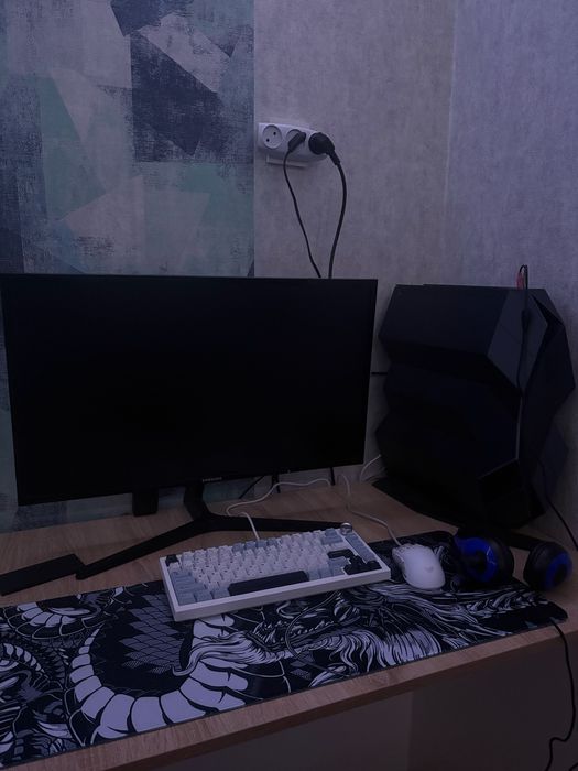 Продается компютер !