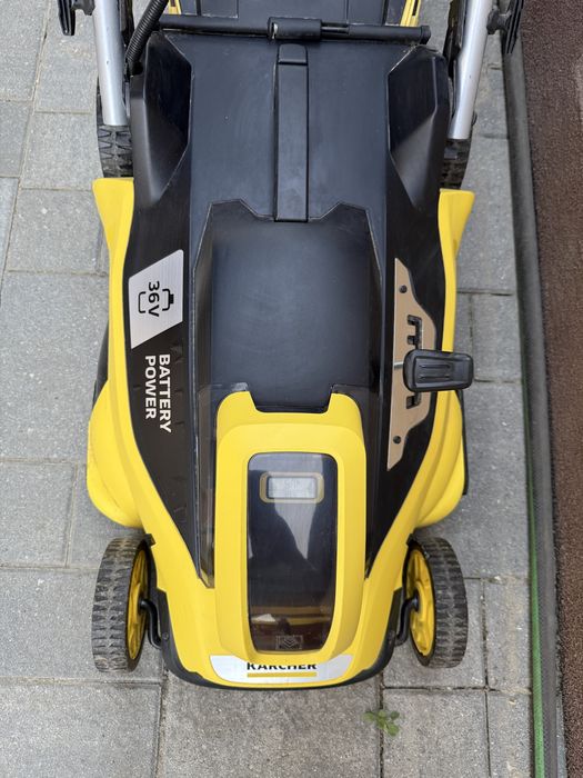 Masina de tuns gazonul Karcher