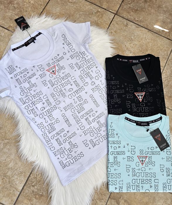 Дамски клиновете и тениски