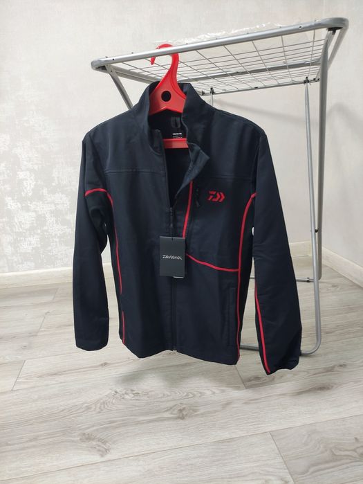 Продам куртку от компании  Daiwa .