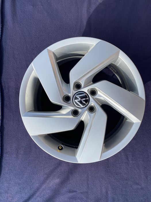 Jante VW Golf  R17 model GTI