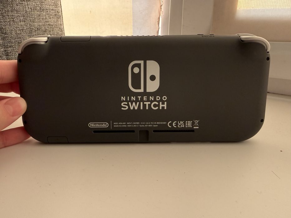 Nintendo Switch Lite (Прошитая, 256 GB)