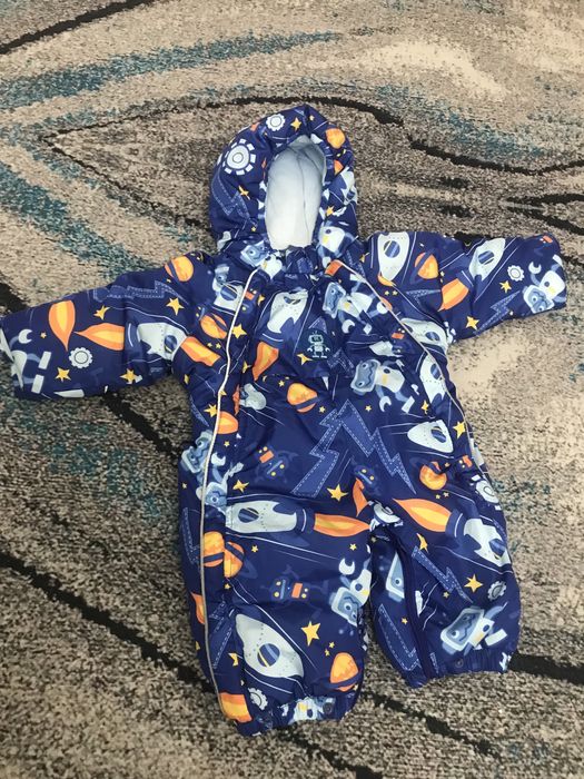 Продам детский комбинезон до годика