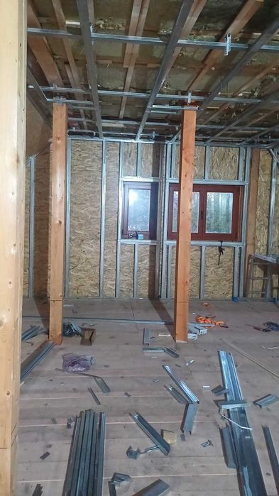 Construcții Garduri, Amenajări interioare,Termoizolații