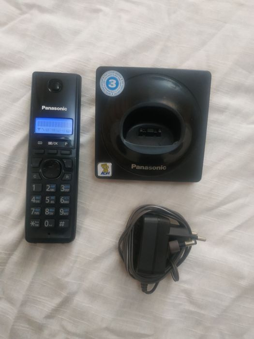 Радиотелефон panasonic.