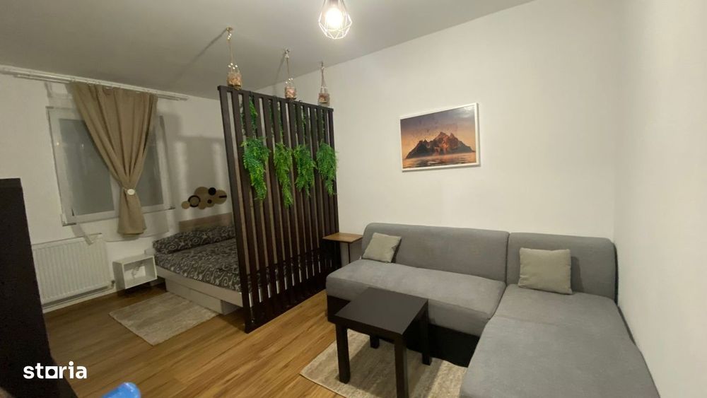 Garsoniera de vanzare - 25 mp, renovata - Zona parcului Lira, Sibiu