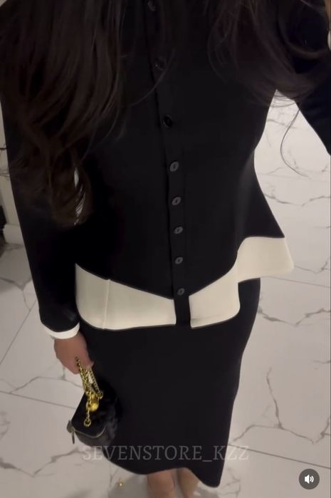 Продам костюм двойка