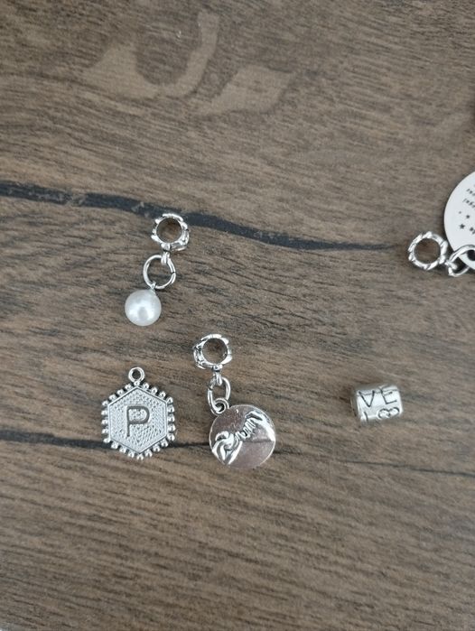 171 броя Талисмани/ висулки за бижута