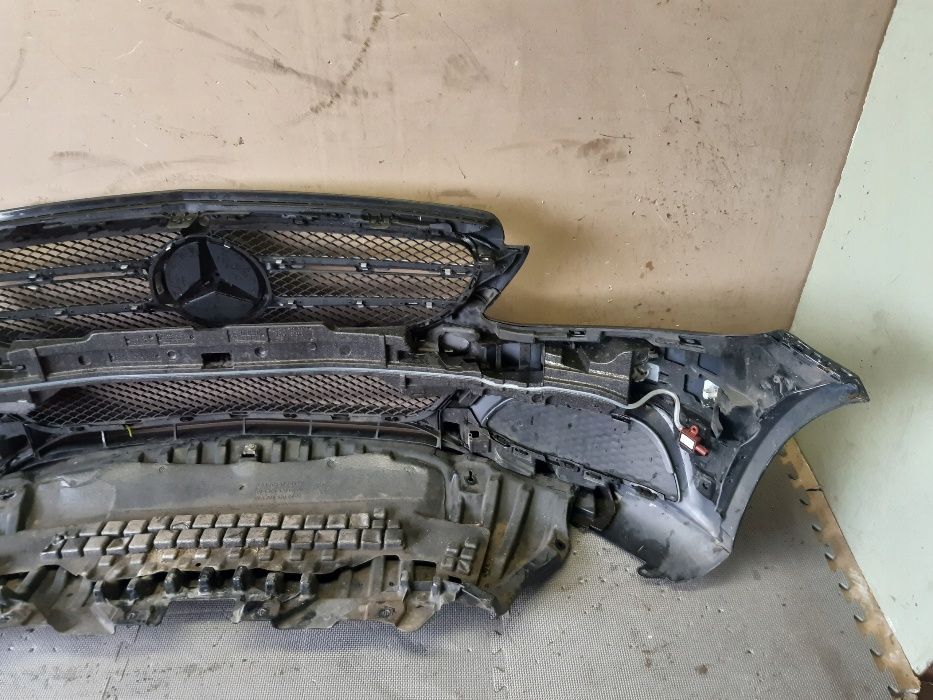 Mercedes W205 C class bara fata grila crom scheleti