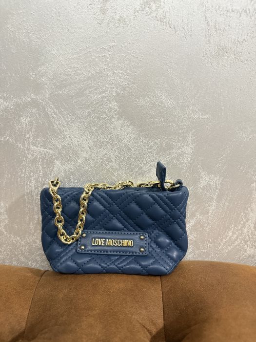 Чанта Love Moshino