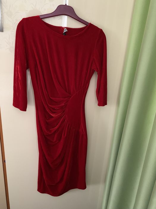 Rochie rosie de seara