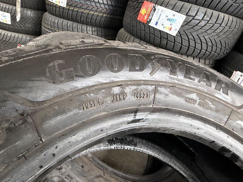 225/60/18 GOODYEAR 4бр