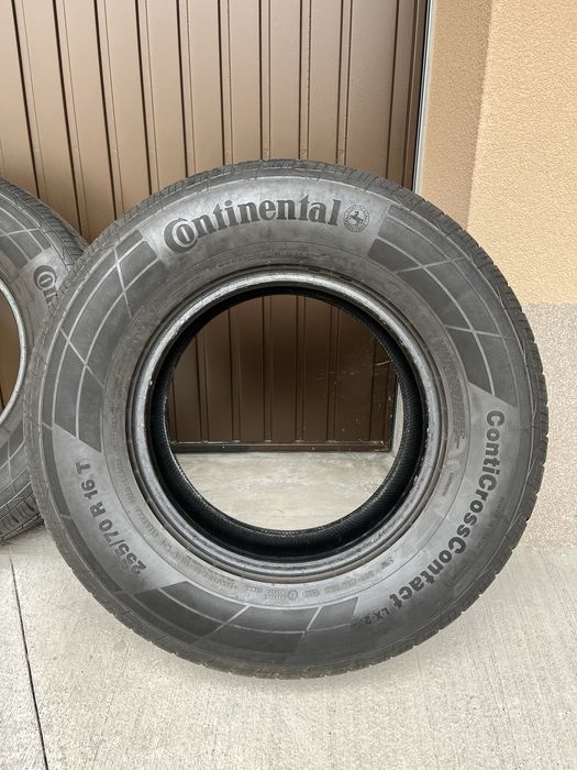 Гуми 255/70/16 Continental