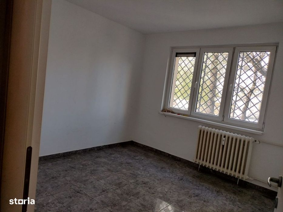 Spatiu comercial de inchiriat in Dristor