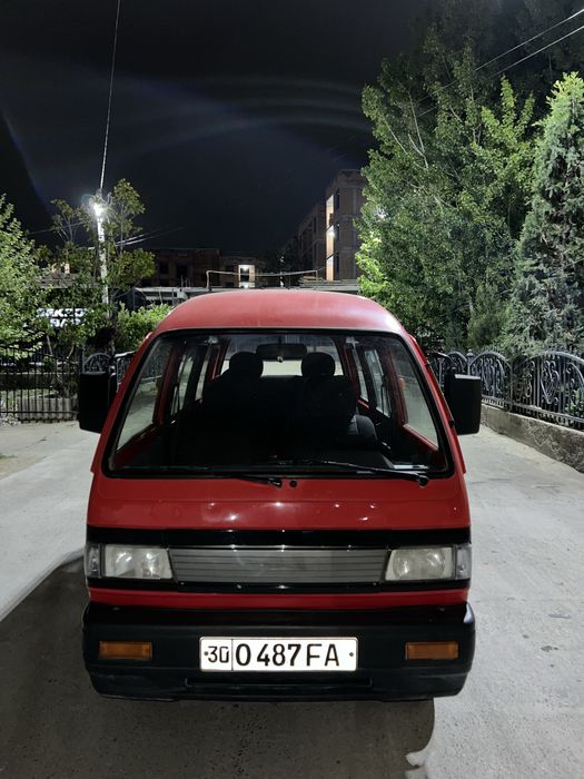 Дамас сотилади 2001